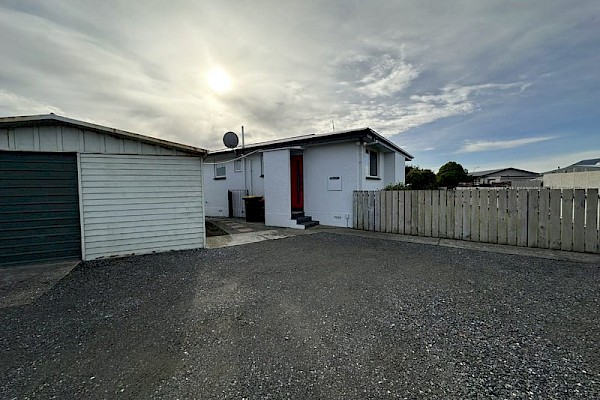 Grasmere, 3 bedrooms, $580 pw