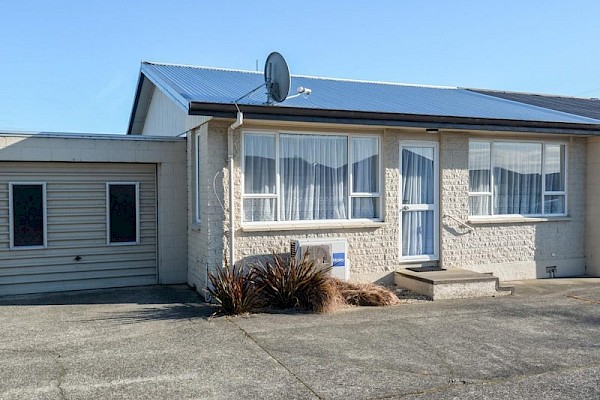 Appleby, 2 bedrooms, $450 pw