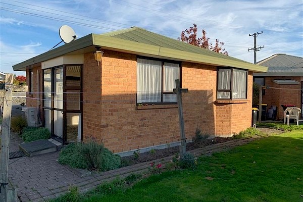 Gore, 2 bedrooms, $360 pw