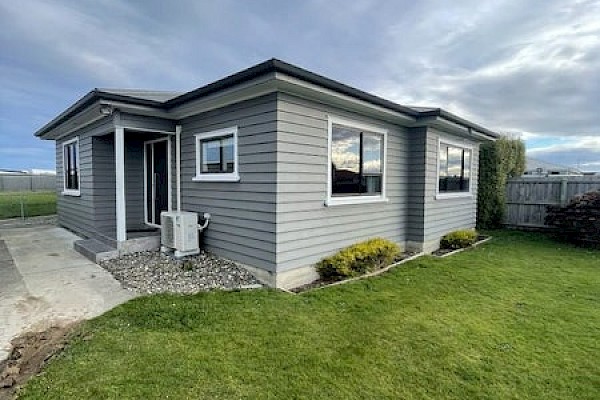 Newfield, 4 bedrooms, $720 pw
